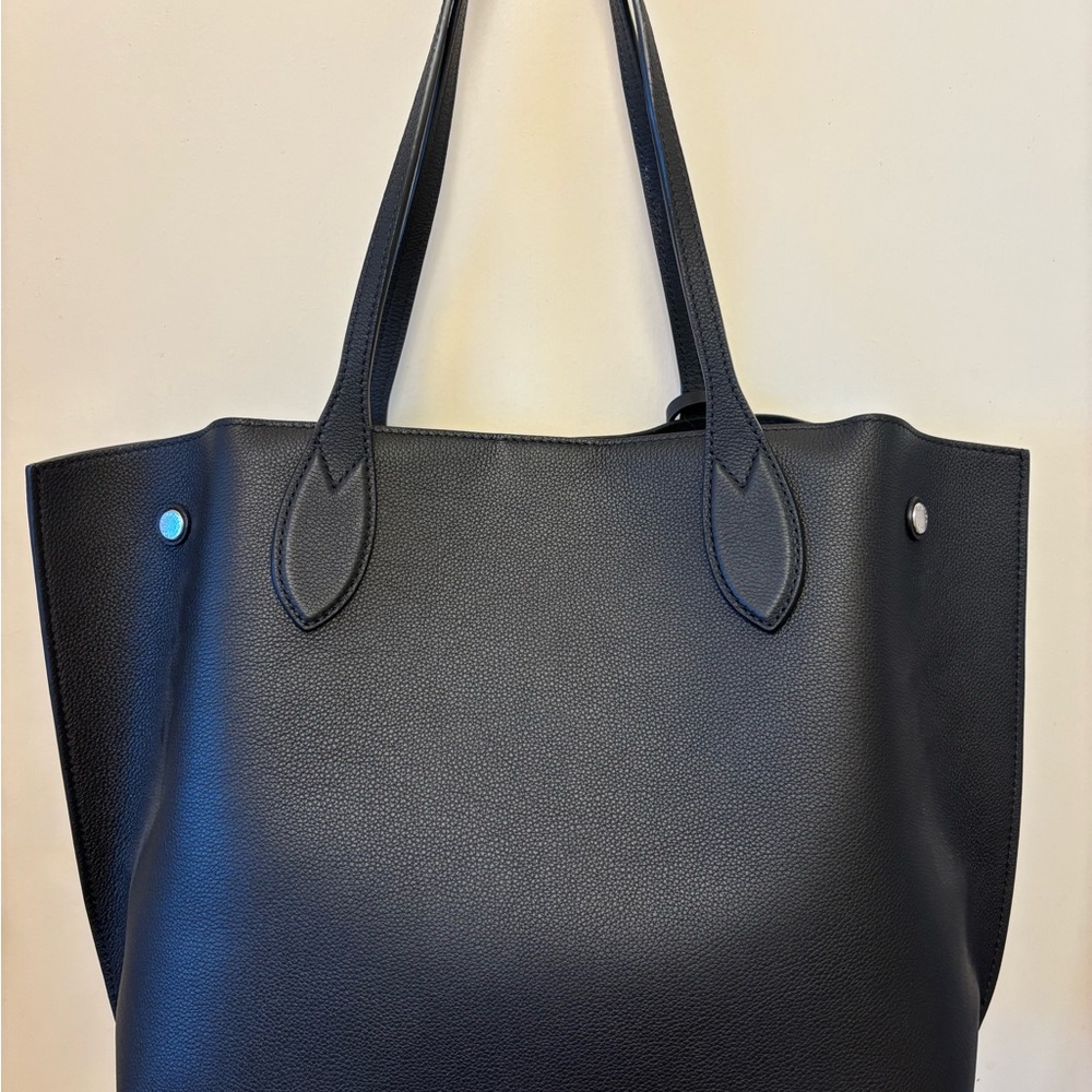 Louis Vuitton Black Leather Tote - Picture 2 of 14